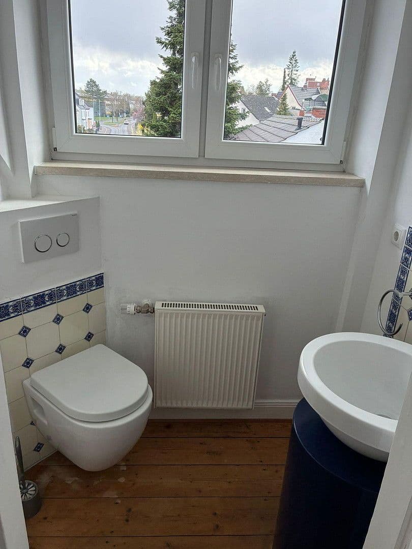 Prodej domu 190 m², pozemek 320 m², Aktienstraße 14, Andernach, Porýní-Falc Prodej domu 190 m², pozemek 320 m², Aktienstraße 14, Andernach, Porýní-Falc