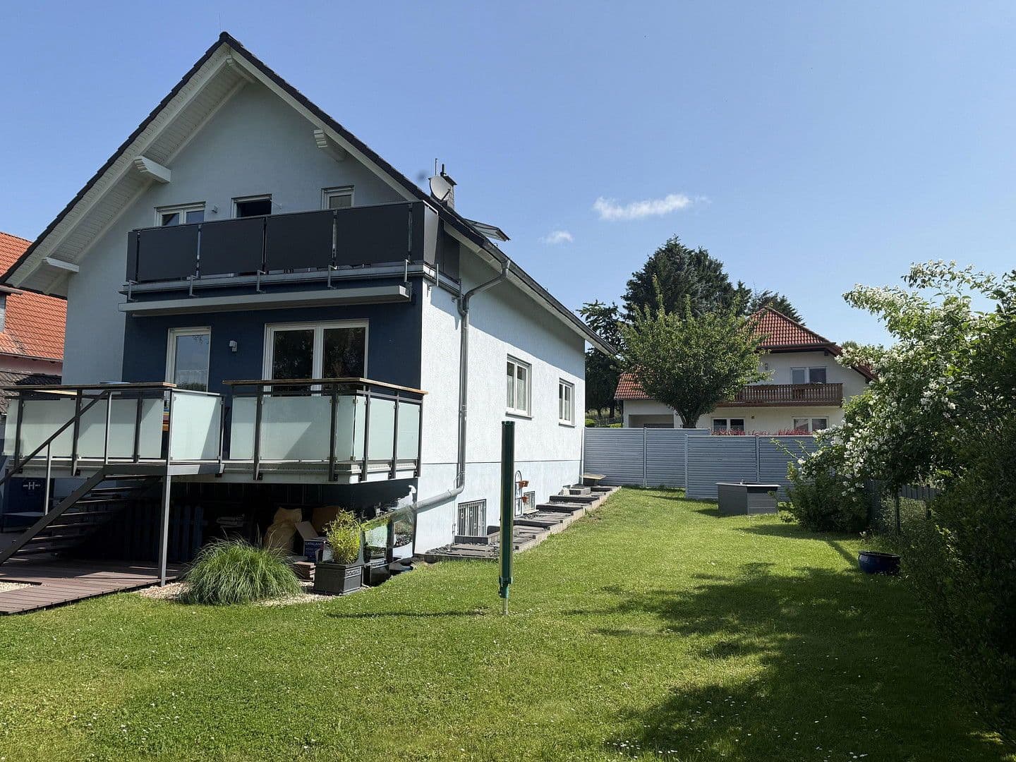 Prodej domu 156 m², pozemek 726 m², Florstadt, Hessen Prodej domu 156 m², pozemek 726 m², Florstadt, Hessen