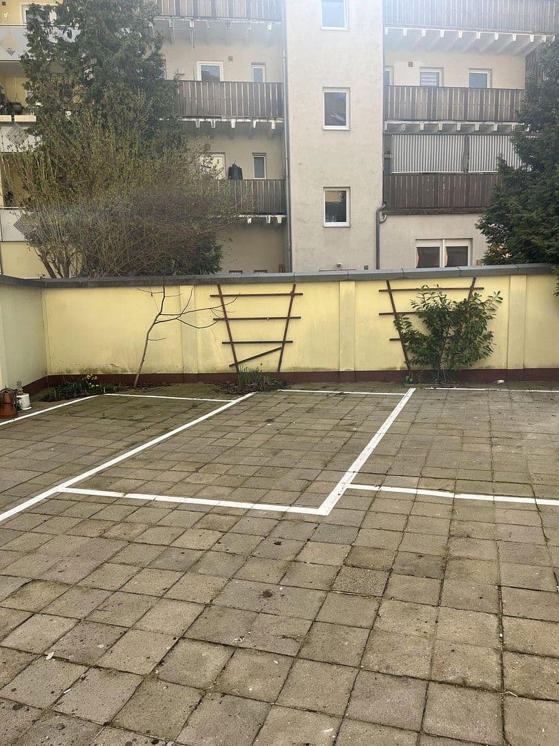 Pronájem bytu 3+1 58 m², Okenstraße 36, Nürnberg, Bavorsko Pronájem bytu 3+1 58 m², Okenstraße 36, Nürnberg, Bavorsko