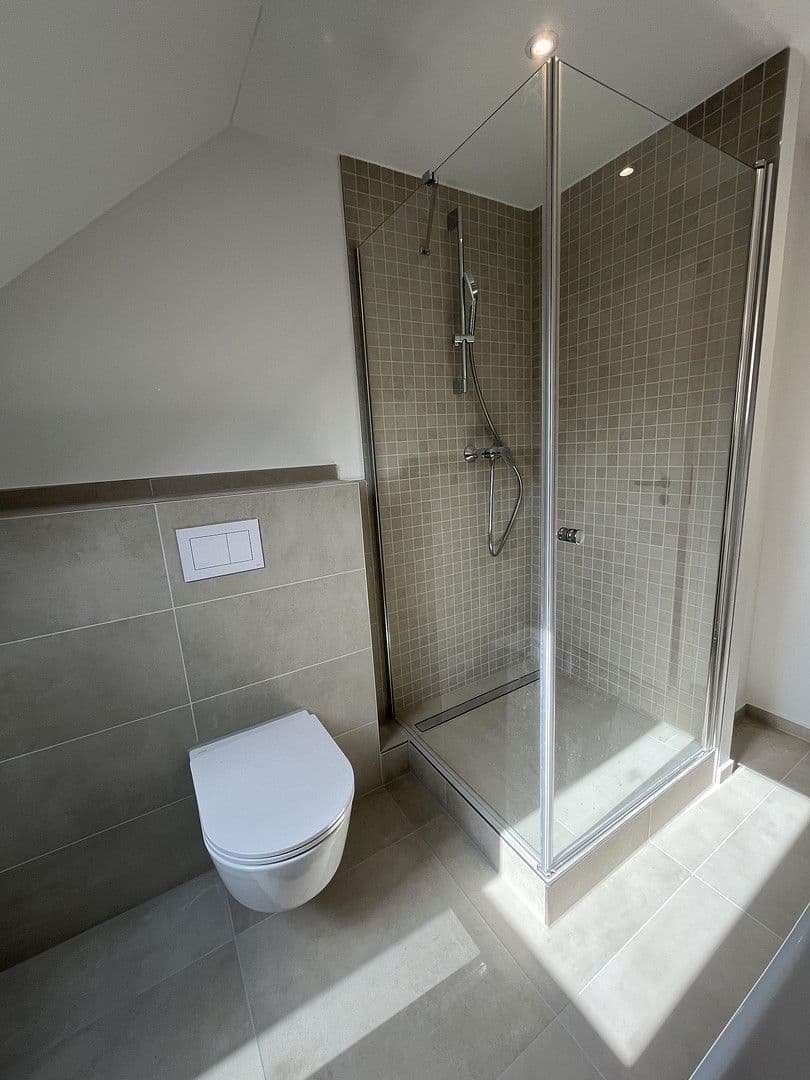 Pronájem bytu 3+1 58 m², Okenstraße 36, Nürnberg, Bavorsko Pronájem bytu 3+1 58 m², Okenstraße 36, Nürnberg, Bavorsko