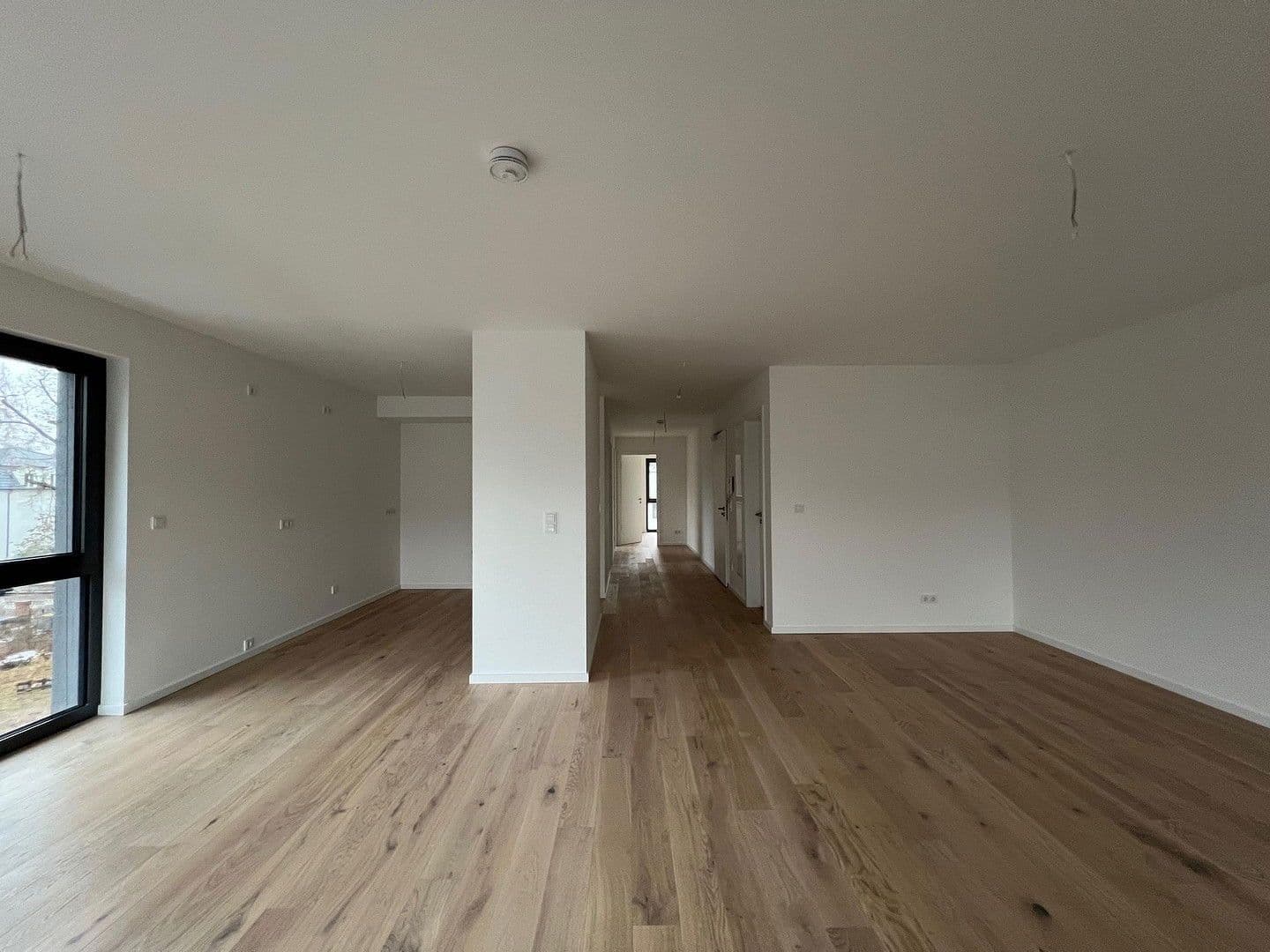 Pronájem bytu 3+1 95 m², Ostendorfstraße 37, Berlin, Berlín Pronájem bytu 3+1 95 m², Ostendorfstraße 37, Berlin, Berlín