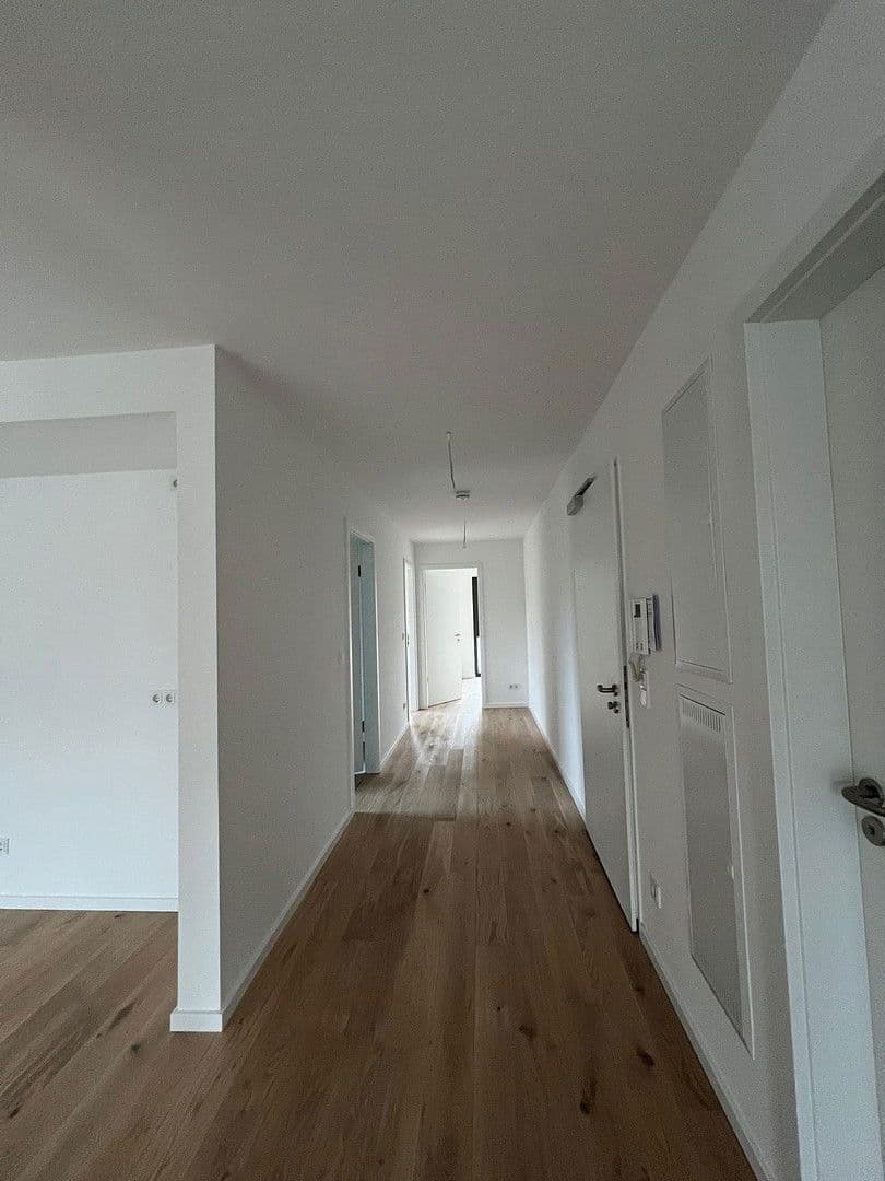 Pronájem bytu 3+1 95 m², Ostendorfstraße 37, Berlin, Berlín Pronájem bytu 3+1 95 m², Ostendorfstraße 37, Berlin, Berlín