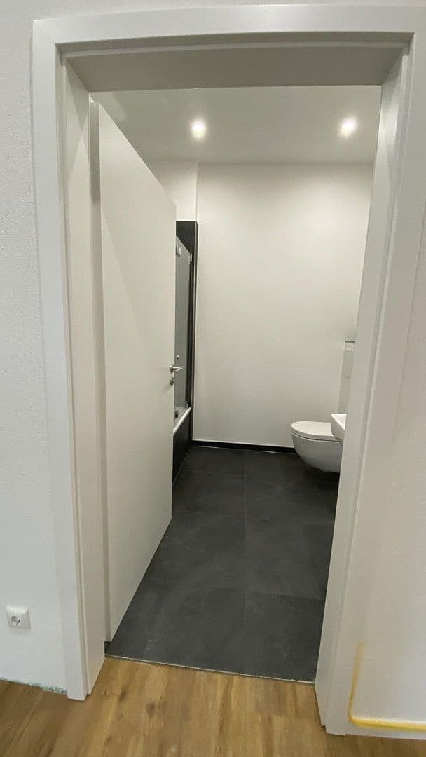 Pronájem bytu 3+1 75 m², Kirchstraße 3, Langenargen, Bádensko-Württembersko Pronájem bytu 3+1 75 m², Kirchstraße 3, Langenargen, Bádensko-Württembersko