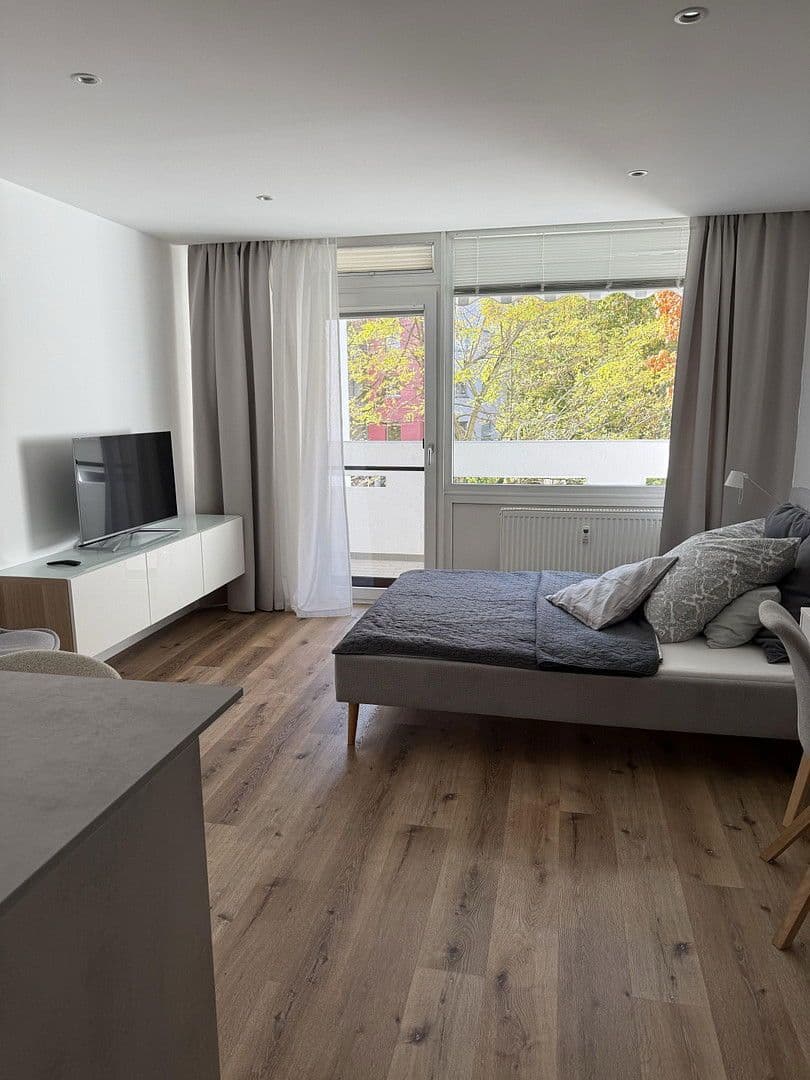 Pronájem bytu 1+1 35 m², Mittlelerer Hasenpfad, Frankfurt am Main, Hessen Pronájem bytu 1+1 35 m², Mittlelerer Hasenpfad, Frankfurt am Main, Hessen