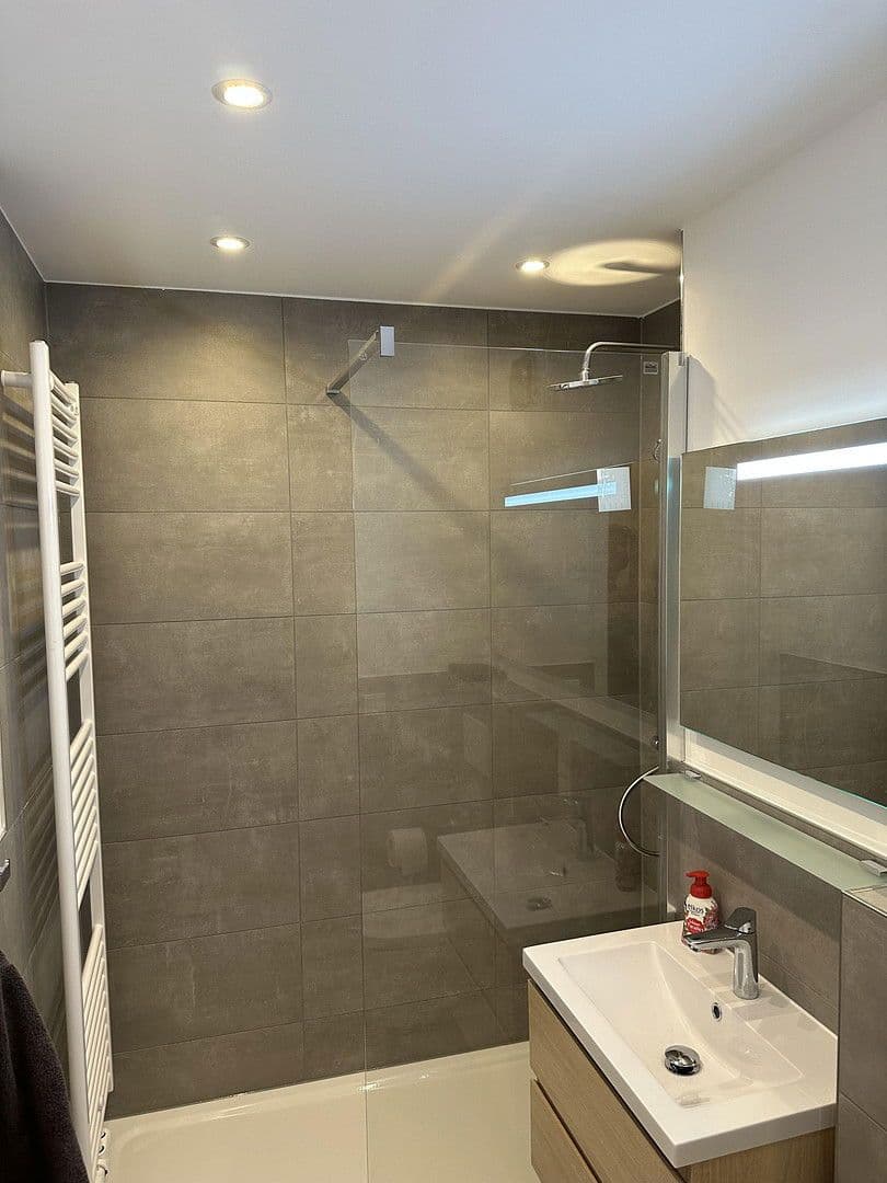 Pronájem bytu 1+1 35 m², Mittlelerer Hasenpfad, Frankfurt am Main, Hessen Pronájem bytu 1+1 35 m², Mittlelerer Hasenpfad, Frankfurt am Main, Hessen