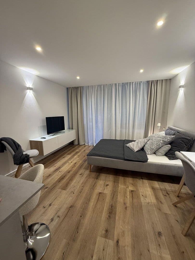 Pronájem bytu 1+1 35 m², Mittlelerer Hasenpfad, Frankfurt am Main, Hessen Pronájem bytu 1+1 35 m², Mittlelerer Hasenpfad, Frankfurt am Main, Hessen