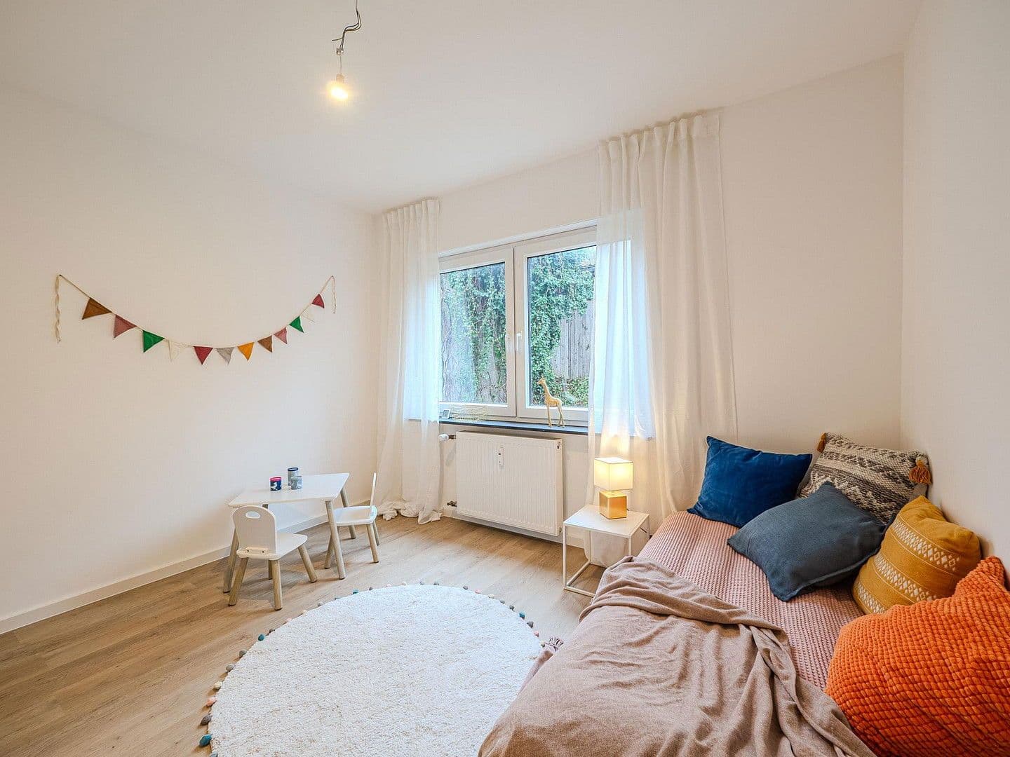 Pronájem bytu 3+1 80 m², Gottenheimer Str. 3, Freiburg im Breisgau, Bádensko-Württembersko Pronájem bytu 3+1 80 m², Gottenheimer Str. 3, Freiburg im Breisgau, Bádensko-Württembersko