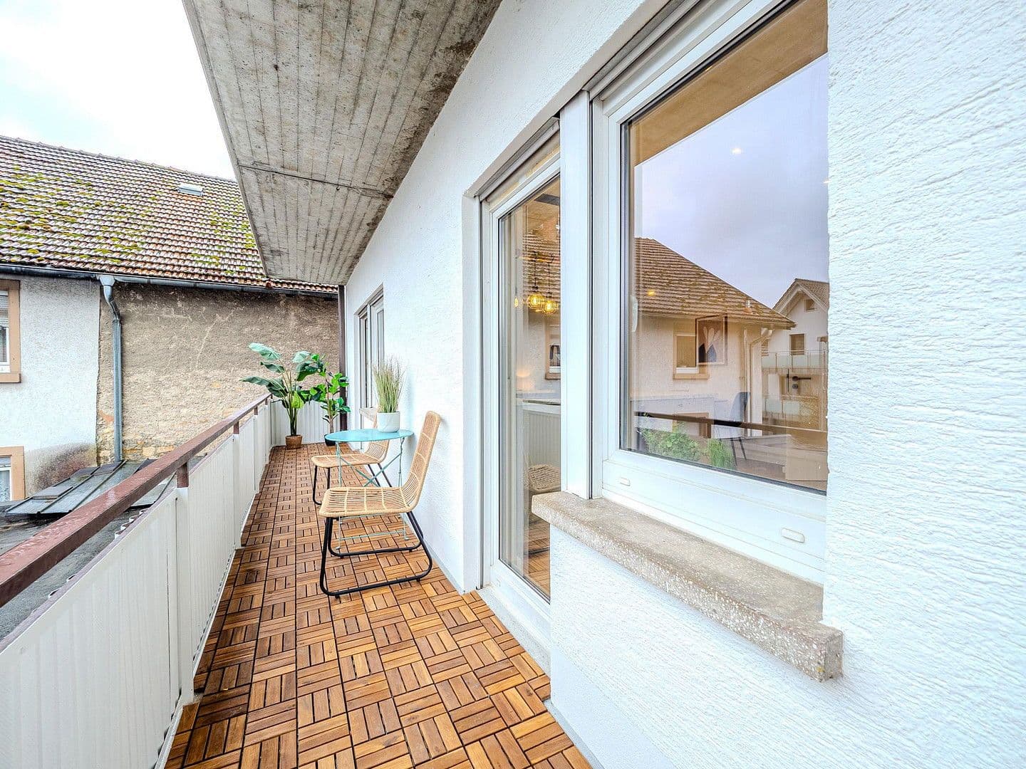 Pronájem bytu 3+1 80 m², Gottenheimer Str. 3, Freiburg im Breisgau, Bádensko-Württembersko Pronájem bytu 3+1 80 m², Gottenheimer Str. 3, Freiburg im Breisgau, Bádensko-Württembersko