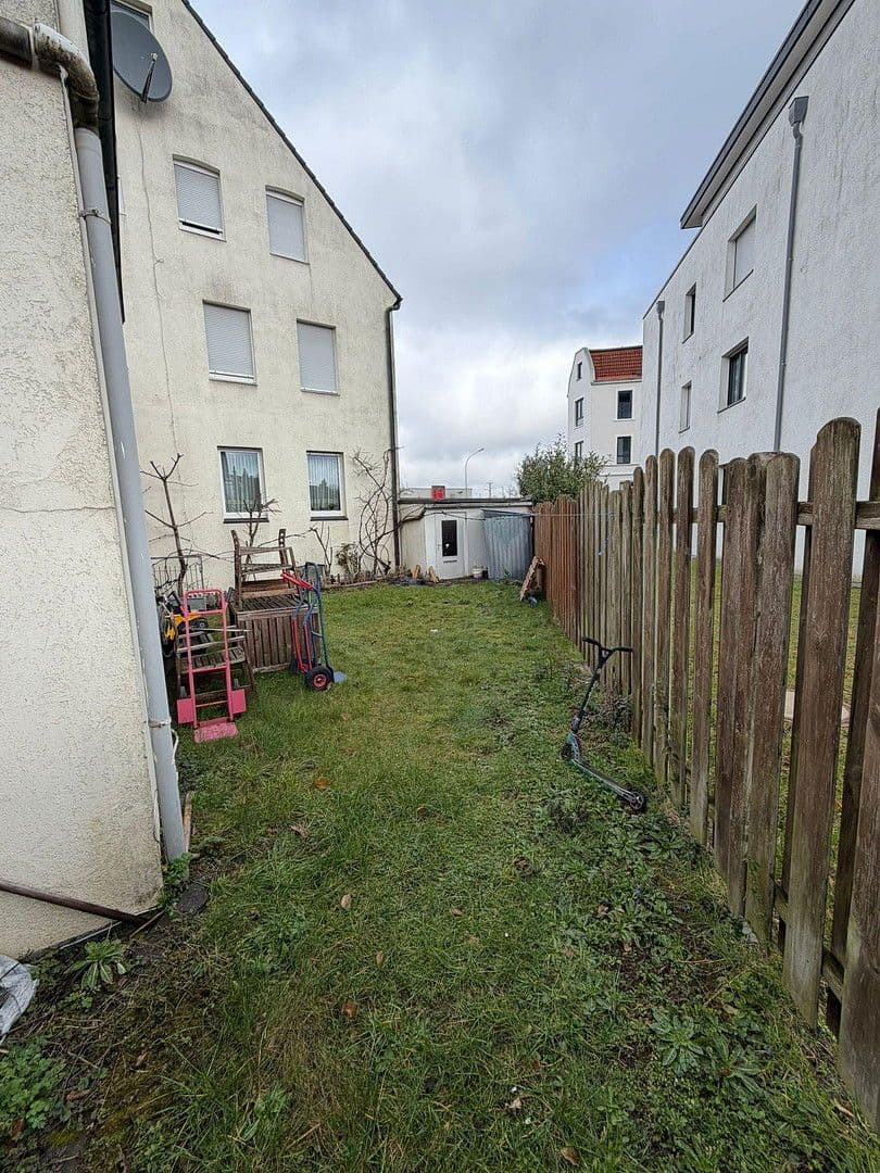 Pronájem domu 100 m², pozemek 150 m², Bremer Str.44, Osnabrück, Dolní Sasko Pronájem domu 100 m², pozemek 150 m², Bremer Str.44, Osnabrück, Dolní Sasko