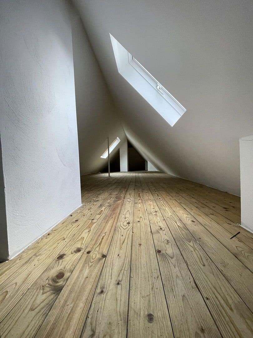 Prodej domu 400 m², pozemek 960 m², Berlin, Berlín Prodej domu 400 m², pozemek 960 m², Berlin, Berlín