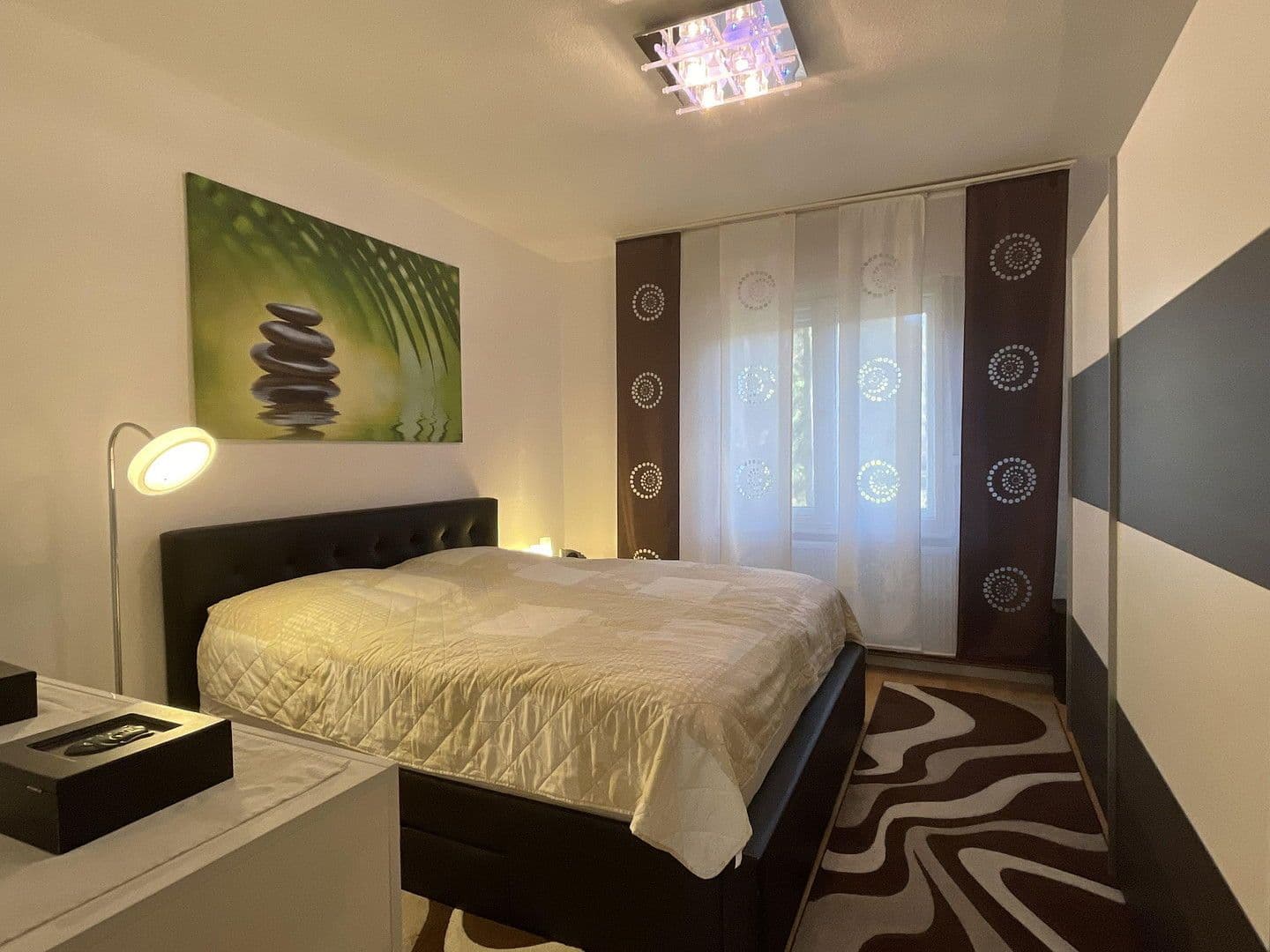 Prodej domu 400 m², pozemek 960 m², Berlin, Berlín Prodej domu 400 m², pozemek 960 m², Berlin, Berlín