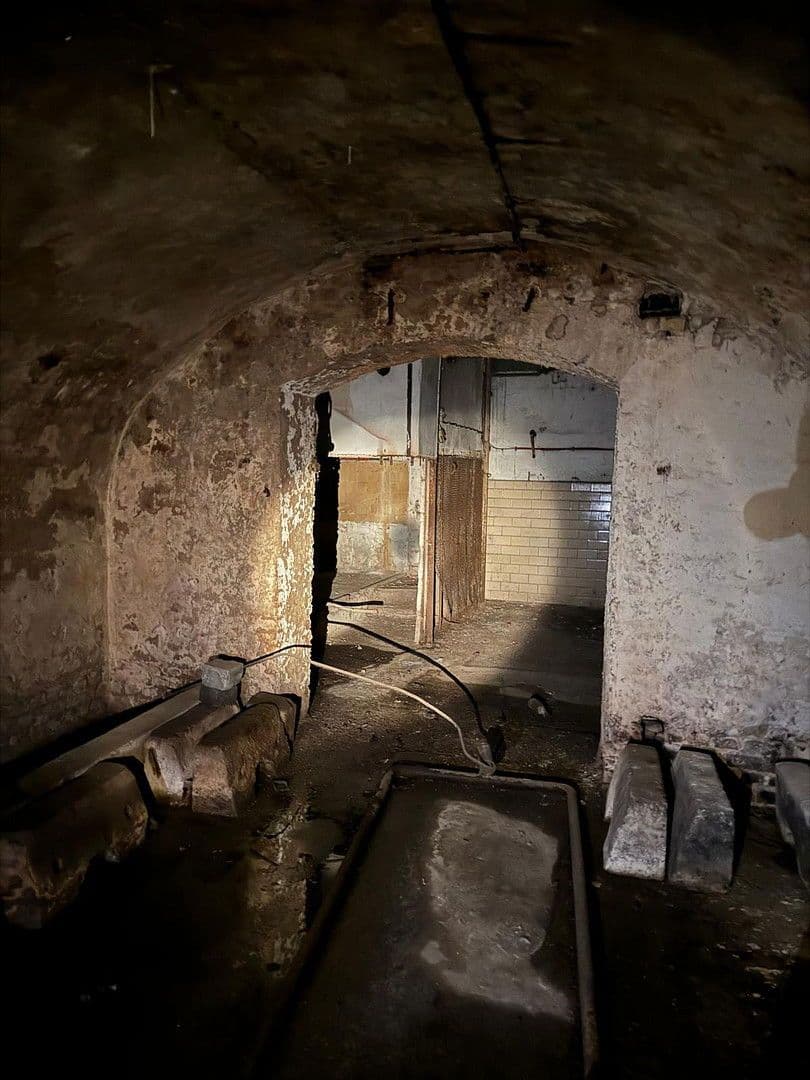 Pronájem nebytového prostoru 1.000 m², Am Buchenbaum 31, Duisburg Mitte, Severní Porýní-Vestfálsko Pronájem nebytového prostoru 1.000 m², Am Buchenbaum 31, Duisburg Mitte, Severní Porýní-Vestfálsko