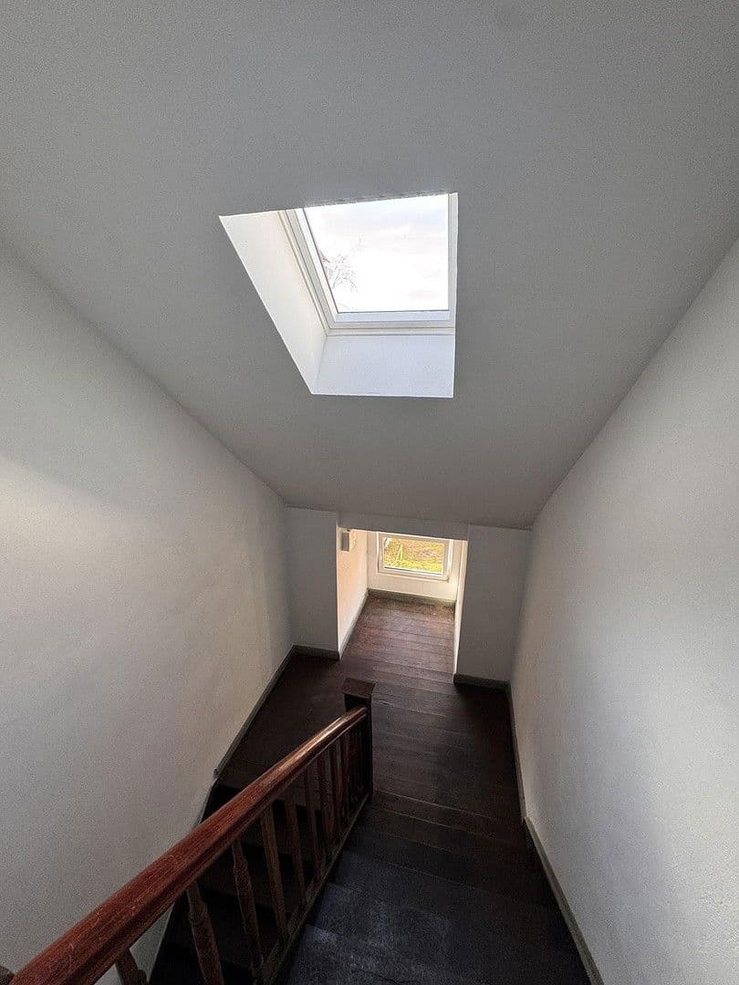 Pronájem bytu 2+1 120 m², Henningstraße 12, Lüneburg, Dolní Sasko Pronájem bytu 2+1 120 m², Henningstraße 12, Lüneburg, Dolní Sasko