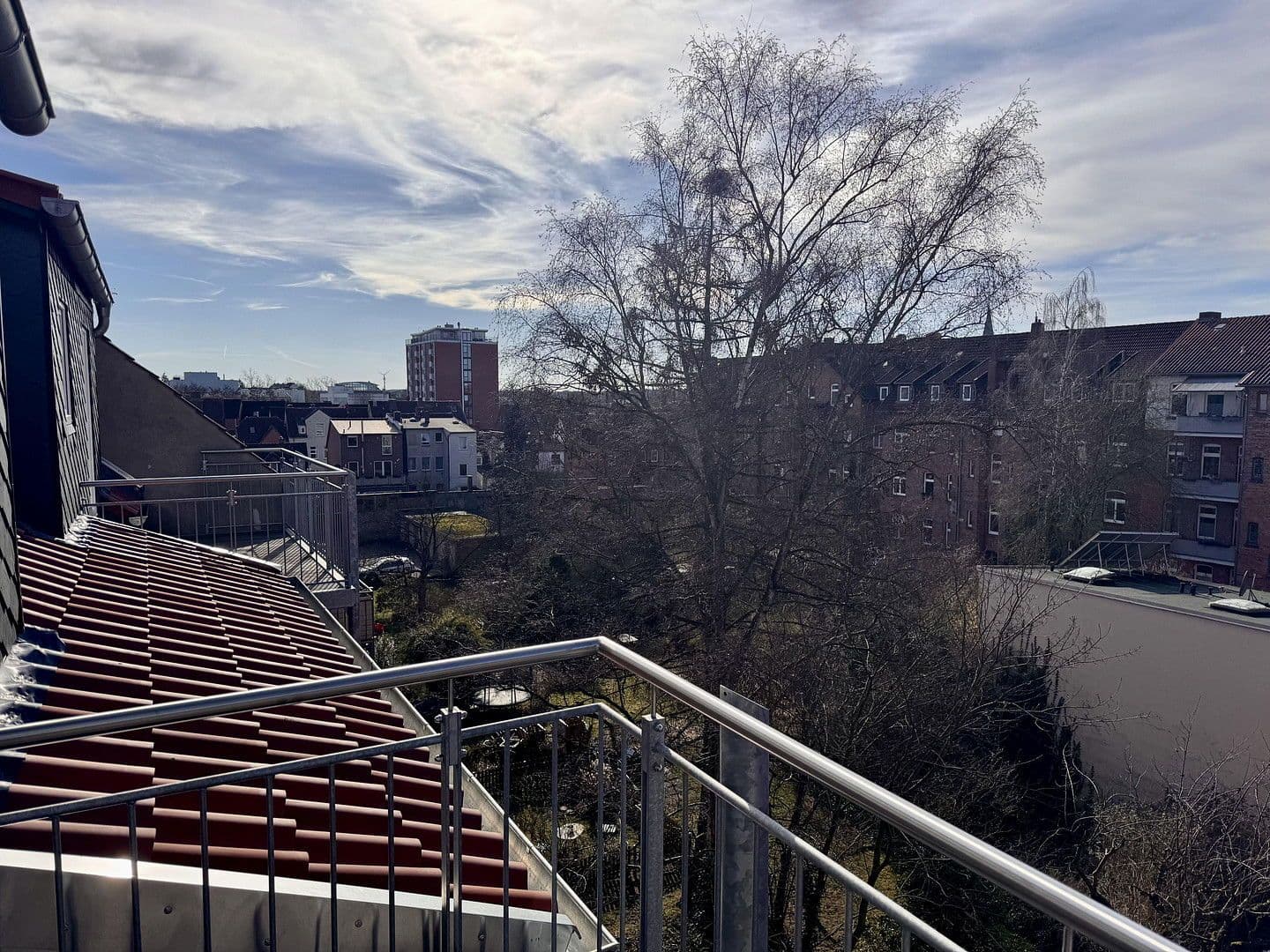 Pronájem bytu 2+1 120 m², Henningstraße 12, Lüneburg, Dolní Sasko Pronájem bytu 2+1 120 m², Henningstraße 12, Lüneburg, Dolní Sasko