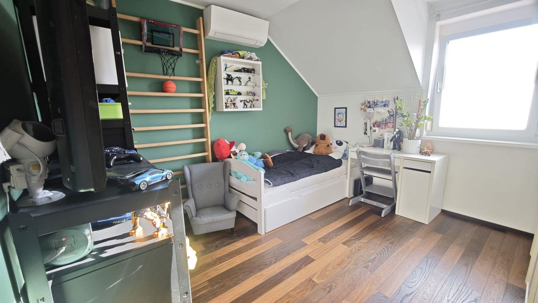 Prodej domu 100 m², pozemek 150 m², Traiskirchen, Dolní Rakousko Prodej domu 100 m², pozemek 150 m², Traiskirchen, Dolní Rakousko