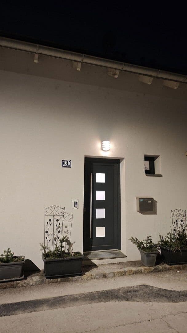 Prodej domu 100 m², pozemek 150 m², Traiskirchen, Dolní Rakousko Prodej domu 100 m², pozemek 150 m², Traiskirchen, Dolní Rakousko