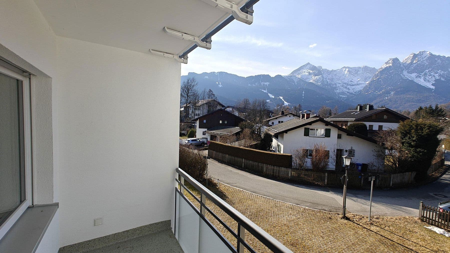 Pronájem bytu 5+1 92 m², Archstraße 23, Garmisch-Partenkirchen, Bavorsko Pronájem bytu 5+1 92 m², Archstraße 23, Garmisch-Partenkirchen, Bavorsko