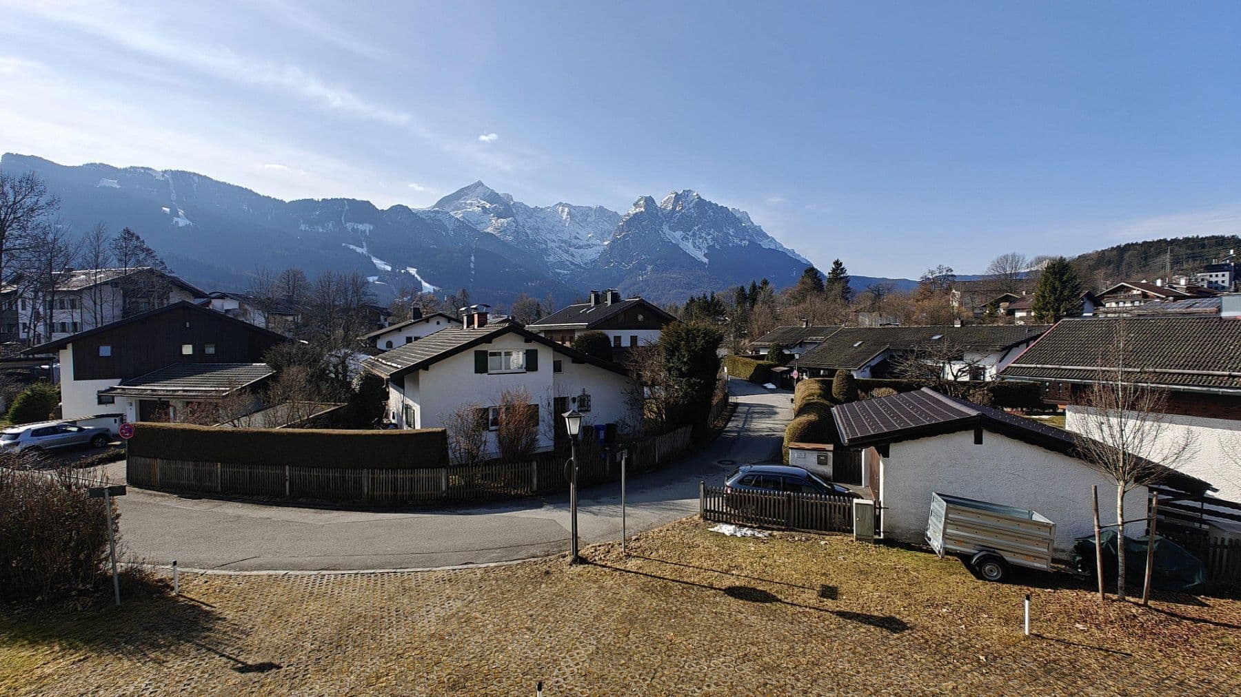Pronájem bytu 5+1 92 m², Archstraße 23, Garmisch-Partenkirchen, Bavorsko Pronájem bytu 5+1 92 m², Archstraße 23, Garmisch-Partenkirchen, Bavorsko