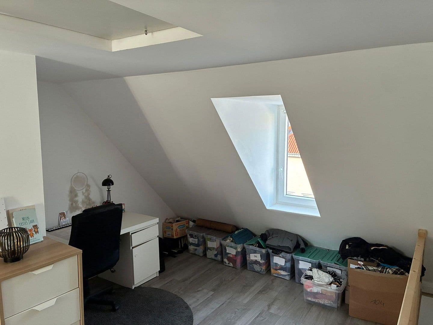 Pronájem domu 89 m², pozemek 165 m², Am Wullwinkel 35, Hannover, Dolní Sasko Pronájem domu 89 m², pozemek 165 m², Am Wullwinkel 35, Hannover, Dolní Sasko