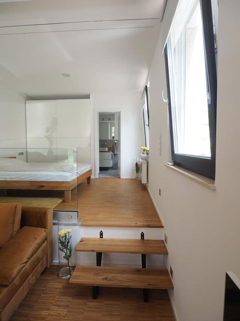 Pronájem bytu 2+1 43 m², Heilbronn, Bádensko-Württembersko Pronájem bytu 2+1 43 m², Heilbronn, Bádensko-Württembersko