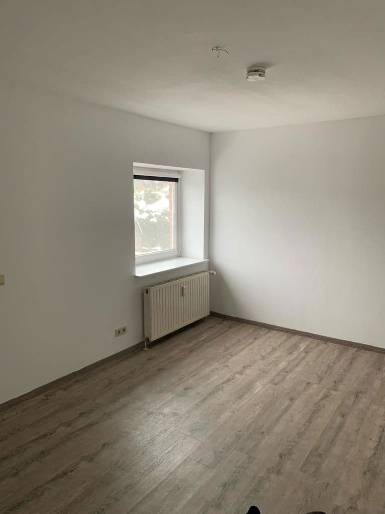 Pronájem bytu 3+1 98 m², Glücksstädter Straße 19, Weddelbrook, Šlesvicko-Holštýnsko Pronájem bytu 3+1 98 m², Glücksstädter Straße 19, Weddelbrook, Šlesvicko-Holštýnsko