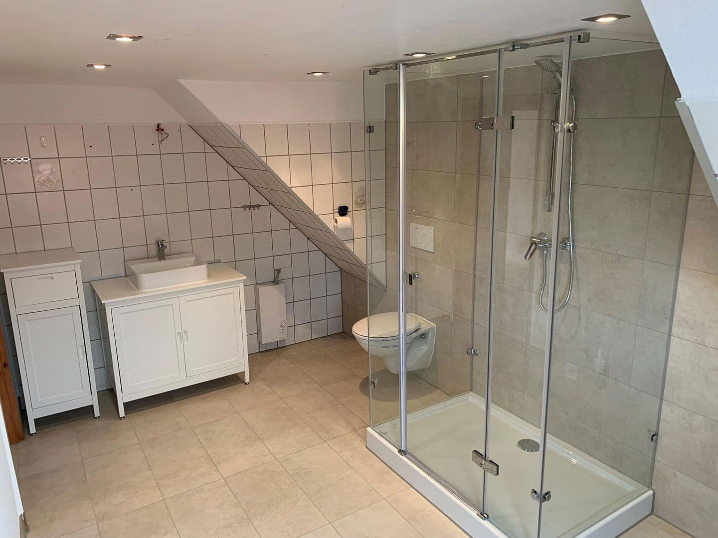 Pronájem bytu 3+1 70 m², Rodensteiner Str. 14, Fränkisch-Crumbach, Hessen Pronájem bytu 3+1 70 m², Rodensteiner Str. 14, Fränkisch-Crumbach, Hessen