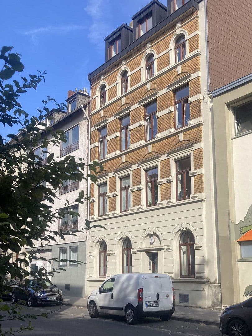 Prodej bytu 3+1 78 m², Köln, Severní Porýní-Vestfálsko Prodej bytu 3+1 78 m², Köln, Severní Porýní-Vestfálsko