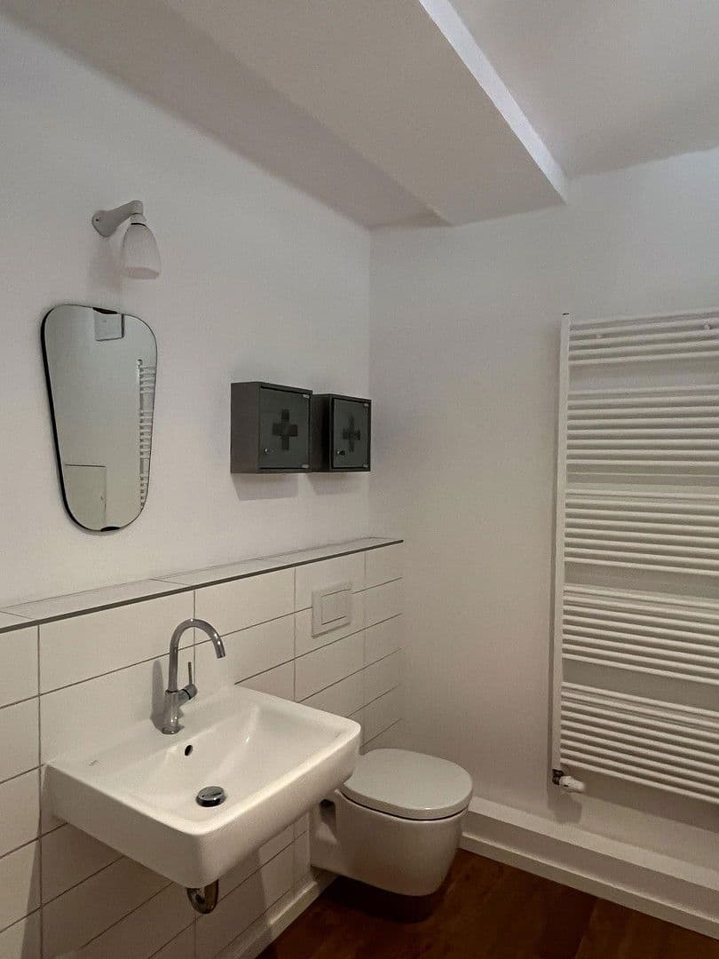 Prodej bytu 3+1 78 m², Köln, Severní Porýní-Vestfálsko Prodej bytu 3+1 78 m², Köln, Severní Porýní-Vestfálsko