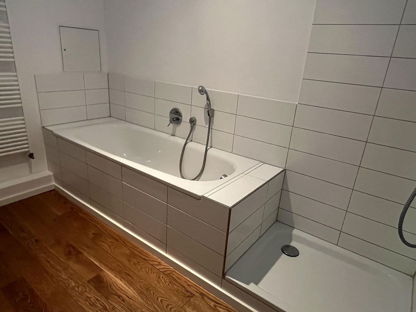 Prodej bytu 3+1 78 m², Köln, Severní Porýní-Vestfálsko Prodej bytu 3+1 78 m², Köln, Severní Porýní-Vestfálsko
