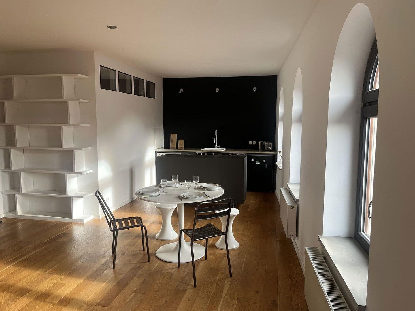 Prodej bytu 3+1 78 m², Köln, Severní Porýní-Vestfálsko Prodej bytu 3+1 78 m², Köln, Severní Porýní-Vestfálsko
