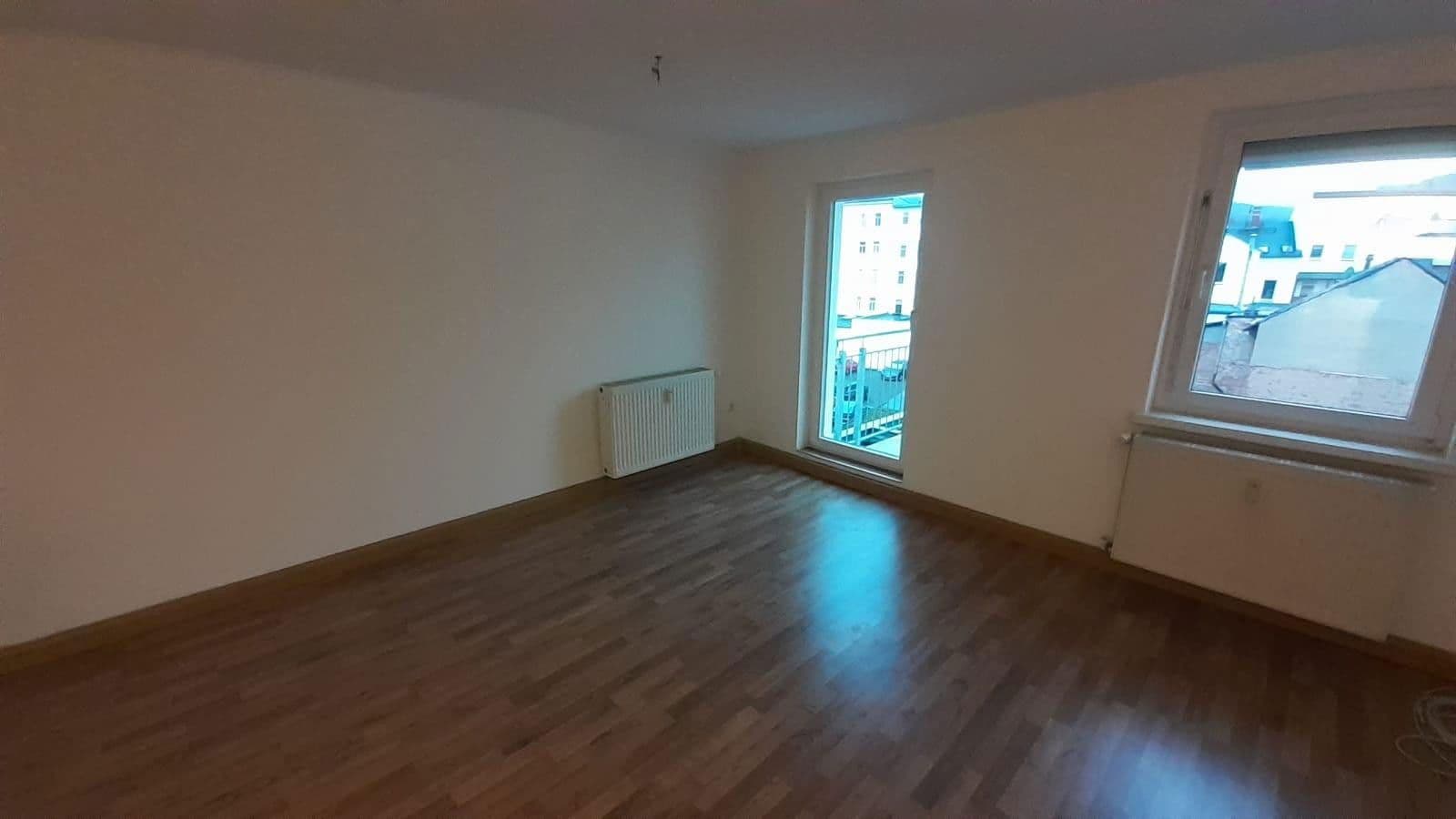 Pronájem bytu 2+1 68 m², Joliot-Curie-Str. 10, Gera, Durynsko Pronájem bytu 2+1 68 m², Joliot-Curie-Str. 10, Gera, Durynsko