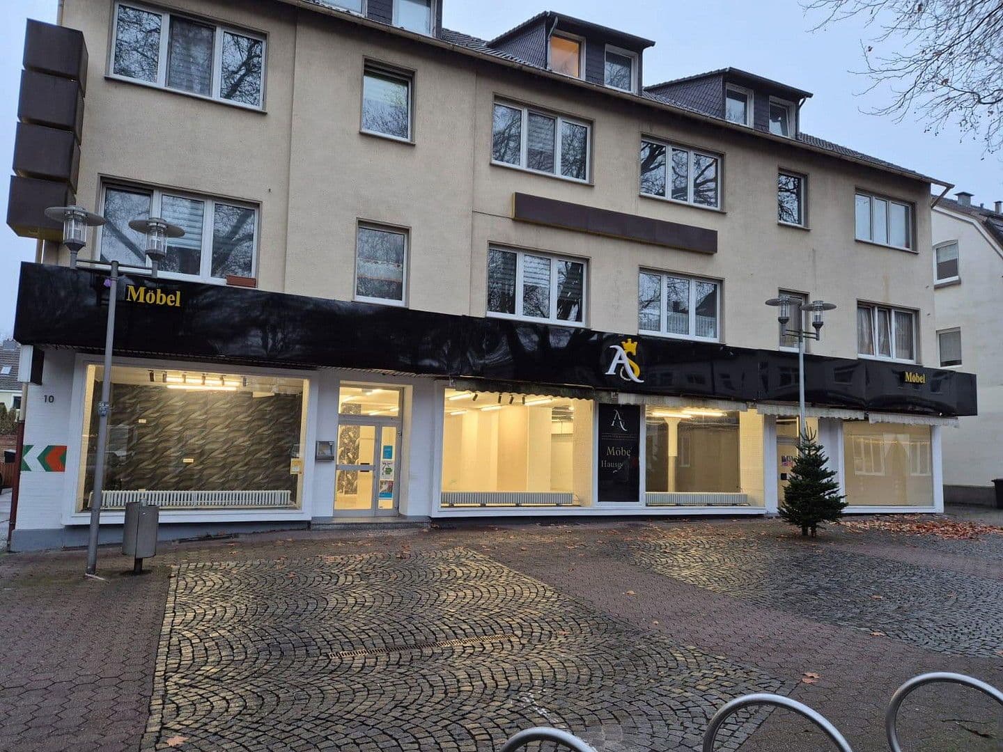 Pronájem nebytového prostoru 800 m², Gertherstr. 8-10, Bochum Gerthe, Severní Porýní-Vestfálsko Pronájem nebytového prostoru 800 m², Gertherstr. 8-10, Bochum Gerthe, Severní Porýní-Vestfálsko