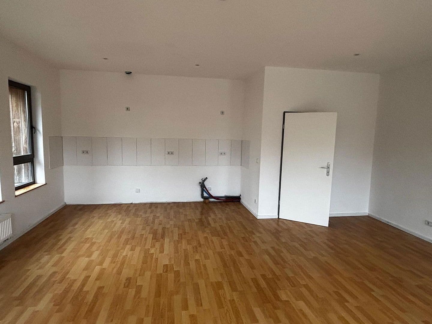 Pronájem bytu 4+1 120 m², Breite Straße 7, Eberswalde, Braniborsko Pronájem bytu 4+1 120 m², Breite Straße 7, Eberswalde, Braniborsko