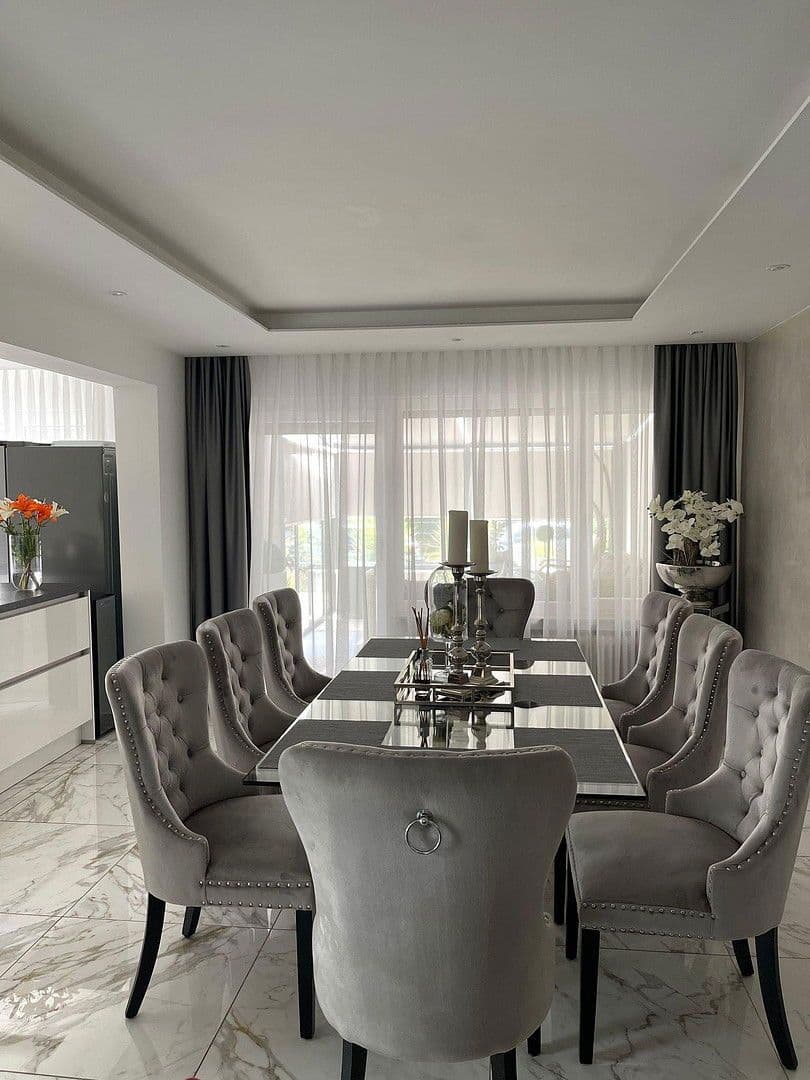 Prodej domu 189 m², pozemek 313 m², Schweinfurt, Bavorsko Prodej domu 189 m², pozemek 313 m², Schweinfurt, Bavorsko