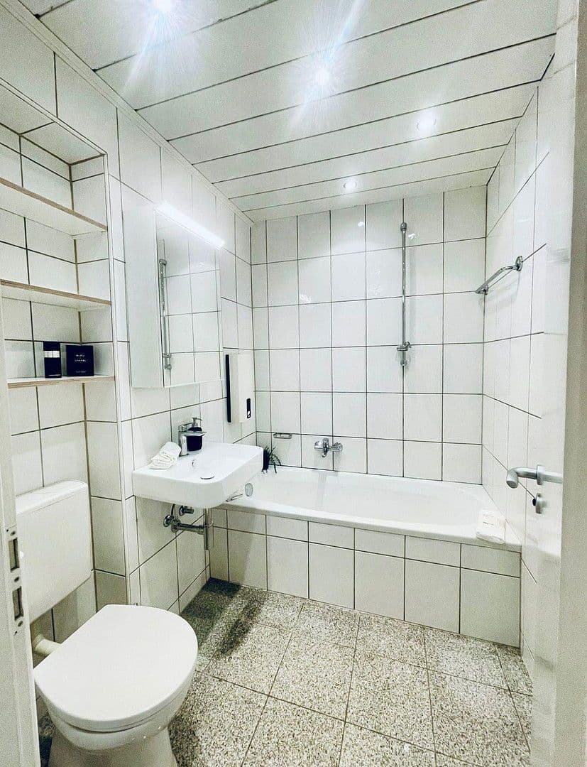 Prodej bytu 1+1 36 m², Immenhofer Straße 1, Stuttgart, Bádensko-Württembersko Prodej bytu 1+1 36 m², Immenhofer Straße 1, Stuttgart, Bádensko-Württembersko