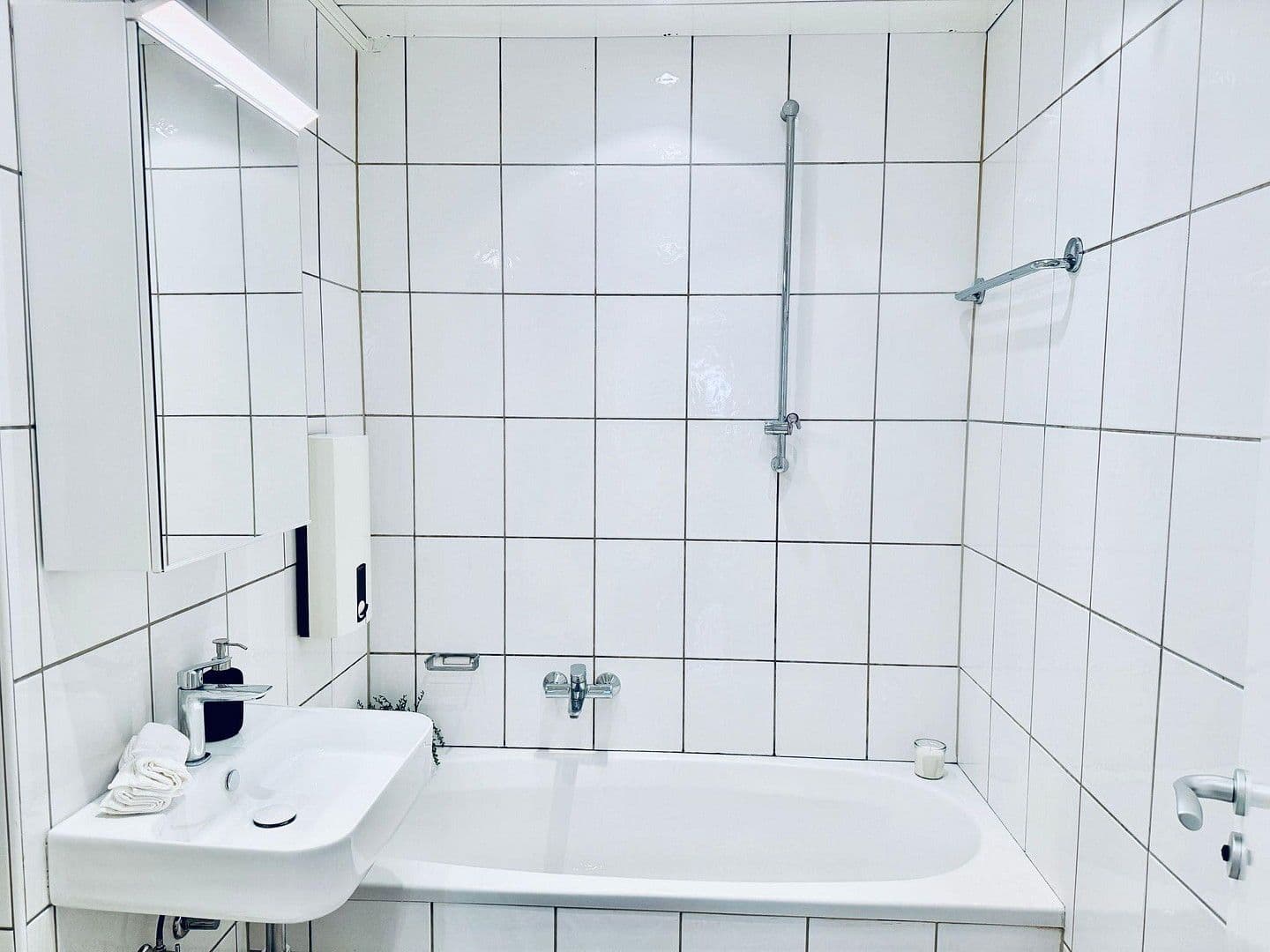 Prodej bytu 1+1 36 m², Immenhofer Straße 1, Stuttgart, Bádensko-Württembersko Prodej bytu 1+1 36 m², Immenhofer Straße 1, Stuttgart, Bádensko-Württembersko