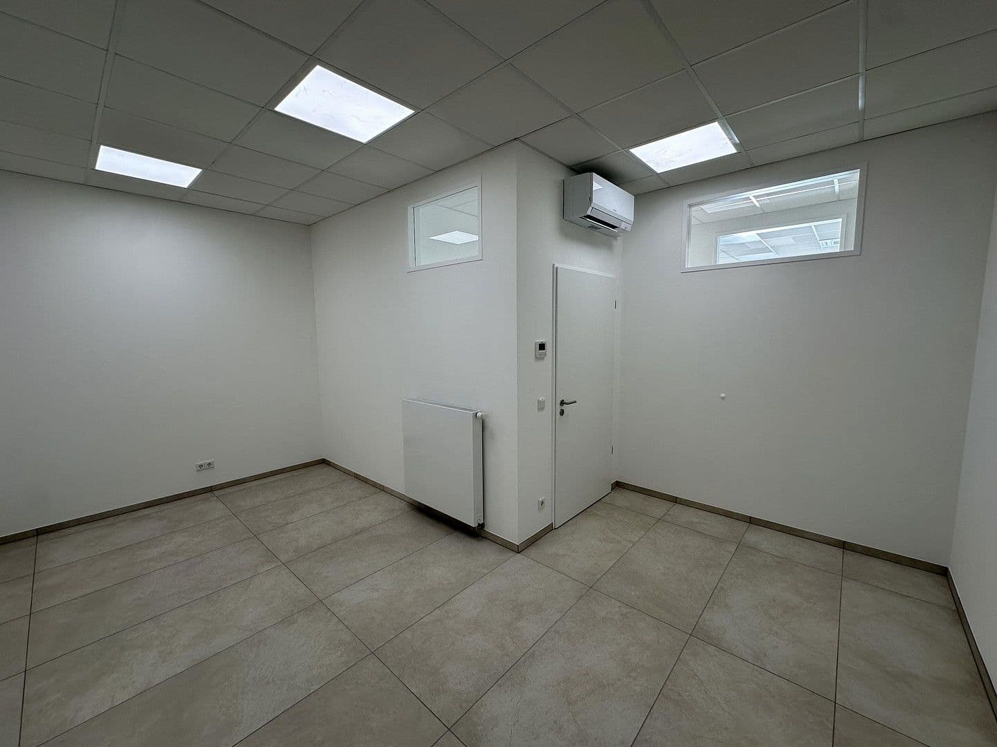 Pronájem kanceláře 162 m², Karl-Schurz-Straße, Paderborn, Severní Porýní-Vestfálsko Pronájem kanceláře 162 m², Karl-Schurz-Straße, Paderborn, Severní Porýní-Vestfálsko