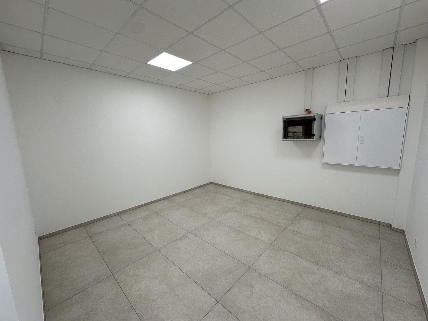 Pronájem kanceláře 162 m², Karl-Schurz-Straße, Paderborn, Severní Porýní-Vestfálsko Pronájem kanceláře 162 m², Karl-Schurz-Straße, Paderborn, Severní Porýní-Vestfálsko