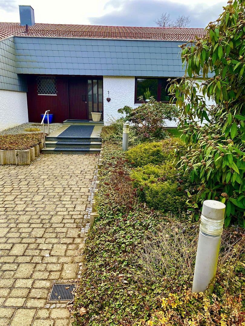 Prodej domu 230 m², pozemek 1.806 m², Am Mühlbach 1, Leinzell, Bádensko-Württembersko Prodej domu 230 m², pozemek 1.806 m², Am Mühlbach 1, Leinzell, Bádensko-Württembersko