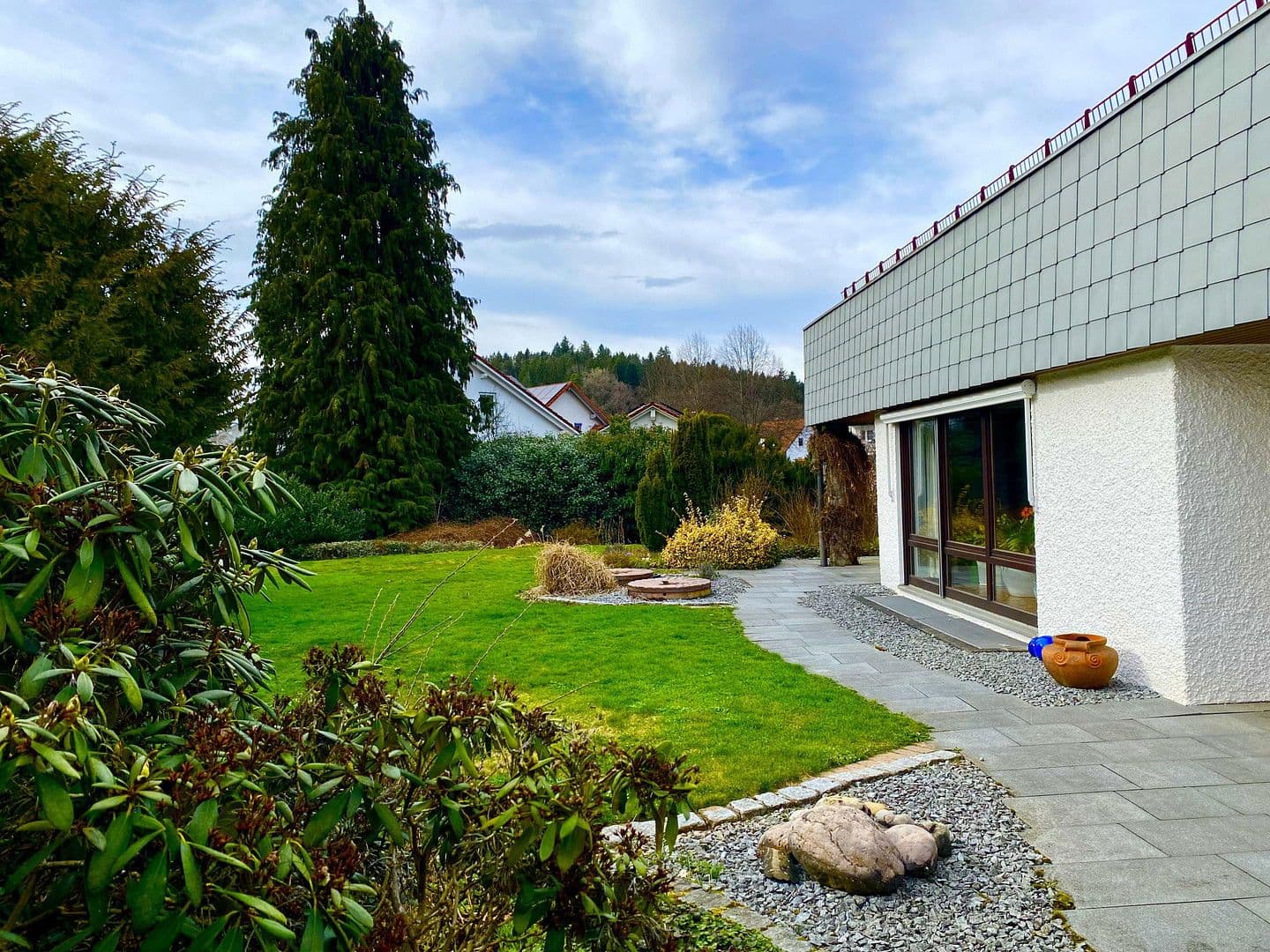 Prodej domu 230 m², pozemek 1.806 m², Am Mühlbach 1, Leinzell, Bádensko-Württembersko Prodej domu 230 m², pozemek 1.806 m², Am Mühlbach 1, Leinzell, Bádensko-Württembersko