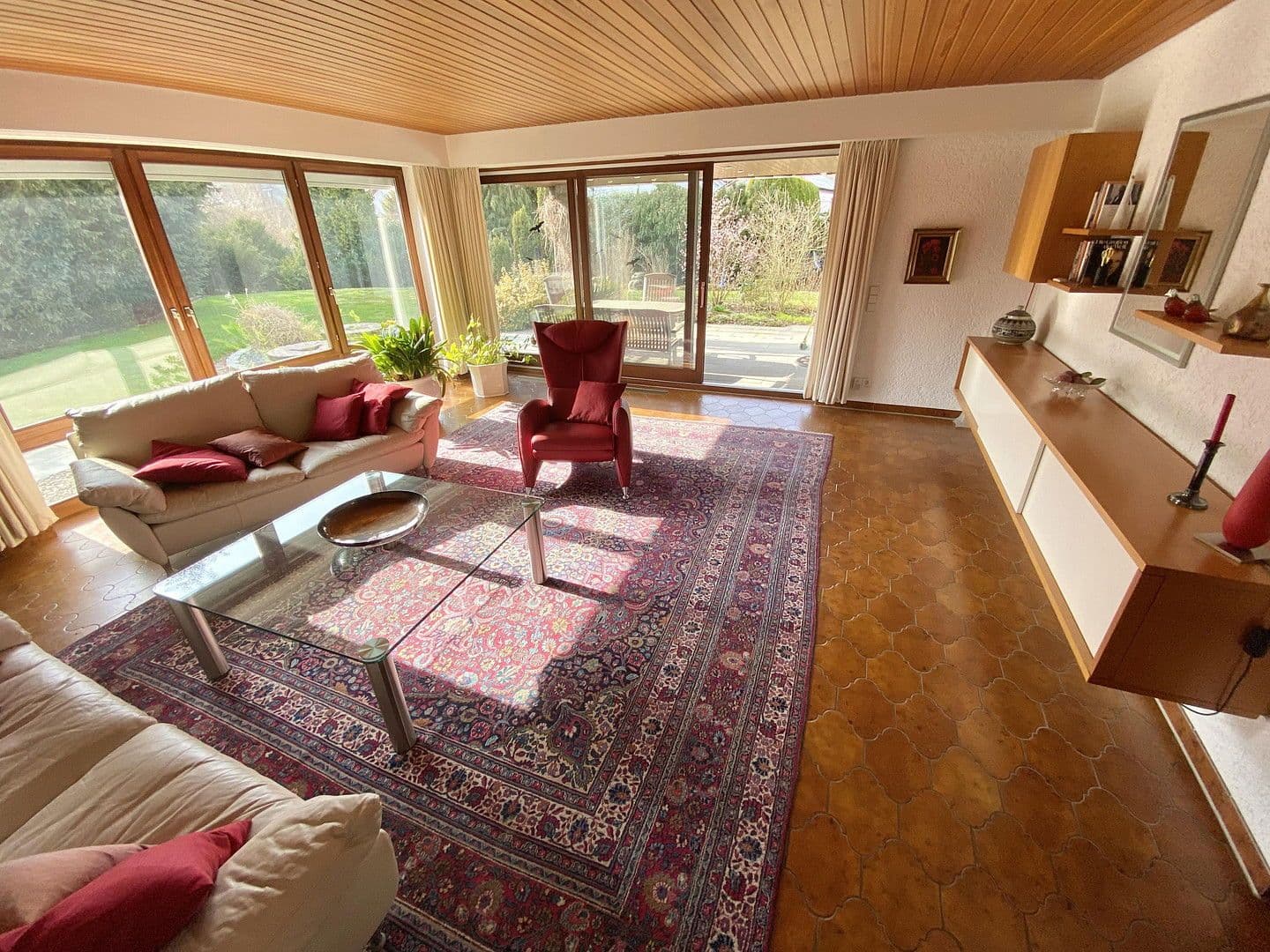 Prodej domu 230 m², pozemek 1.806 m², Am Mühlbach 1, Leinzell, Bádensko-Württembersko Prodej domu 230 m², pozemek 1.806 m², Am Mühlbach 1, Leinzell, Bádensko-Württembersko