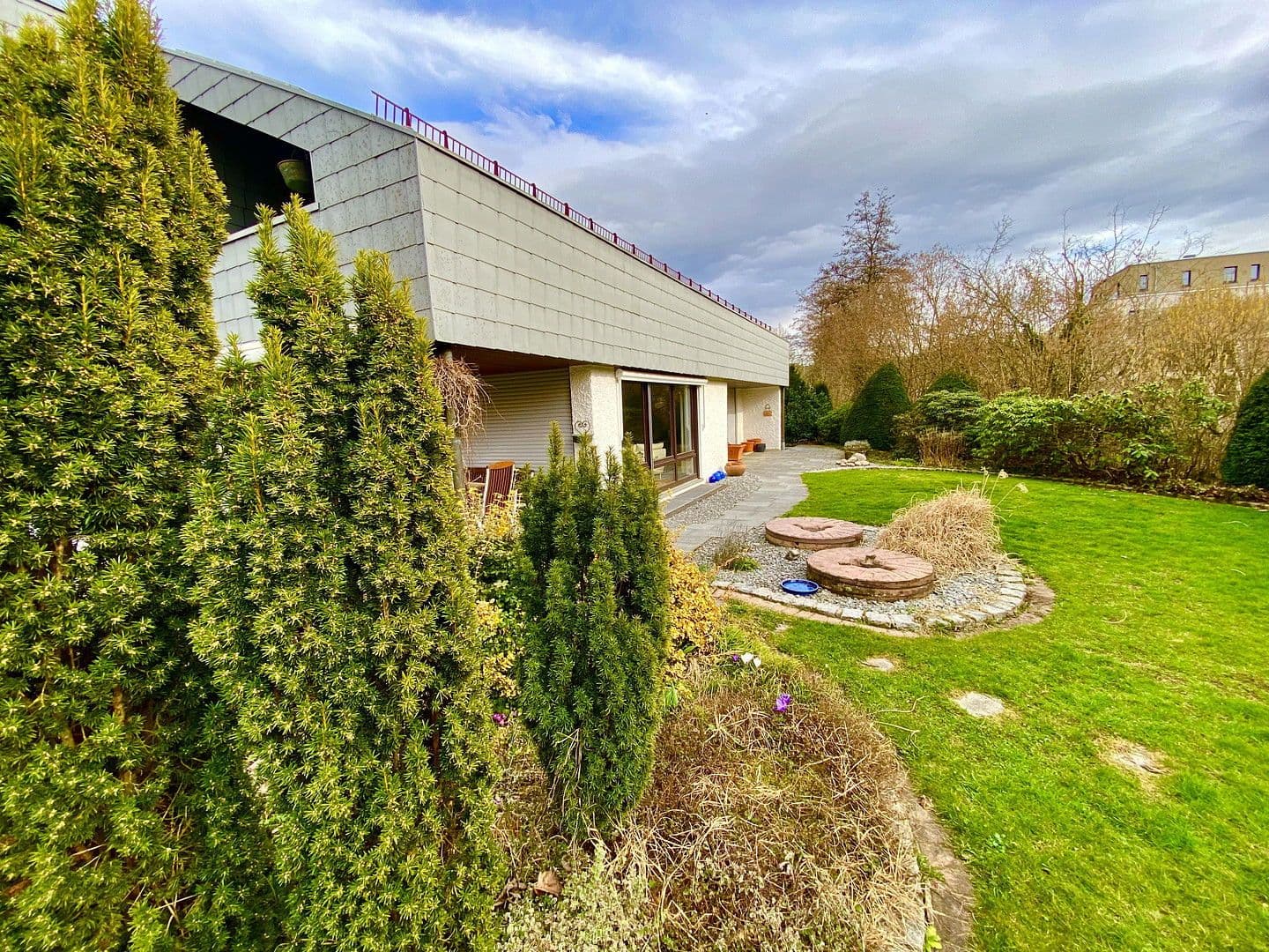 Prodej domu 230 m², pozemek 1.806 m², Am Mühlbach 1, Leinzell, Bádensko-Württembersko Prodej domu 230 m², pozemek 1.806 m², Am Mühlbach 1, Leinzell, Bádensko-Württembersko