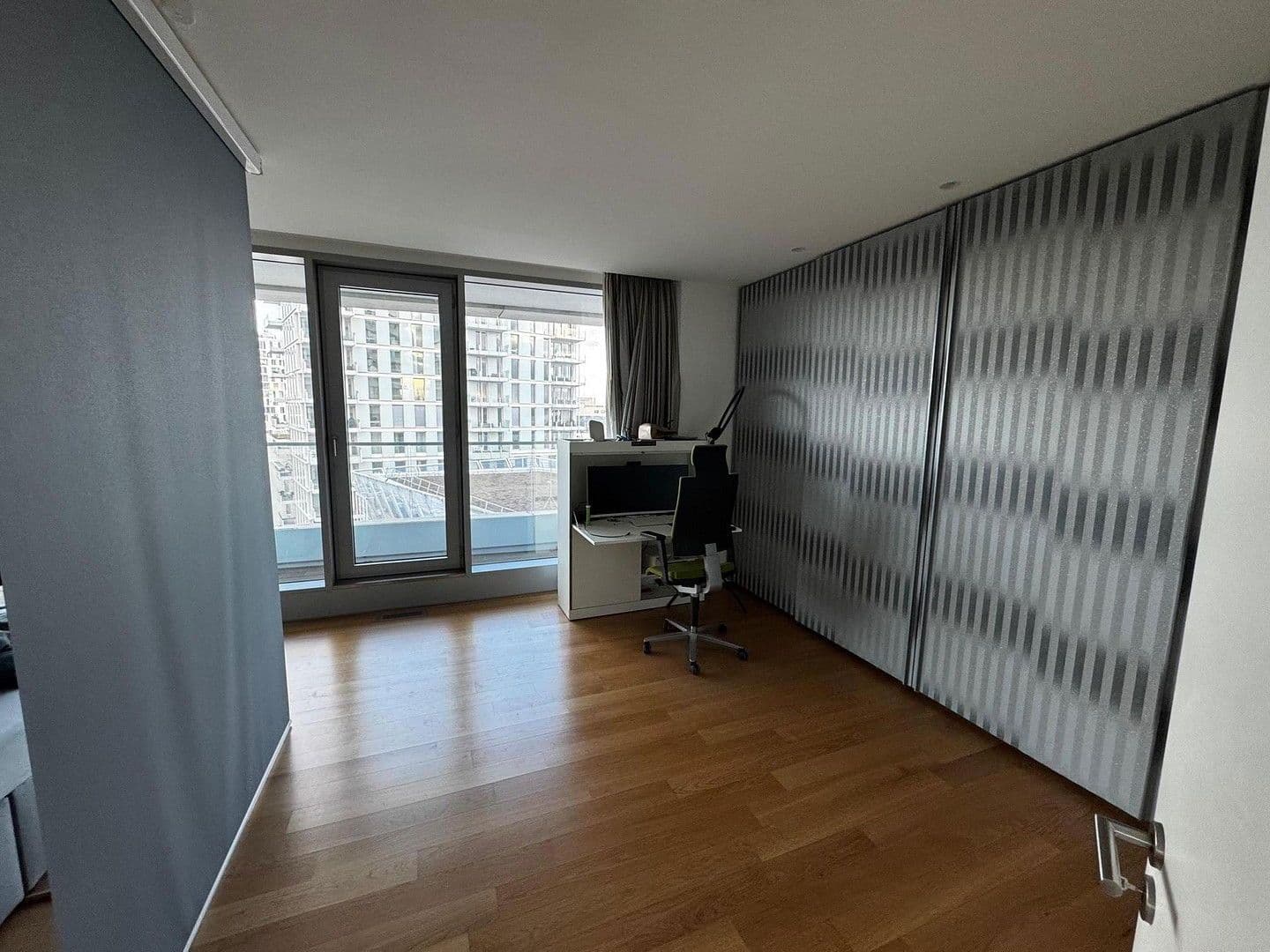 Pronájem bytu 2+1 134 m², Am Strandkai 3, Hamburg, Hamburg Pronájem bytu 2+1 134 m², Am Strandkai 3, Hamburg, Hamburg