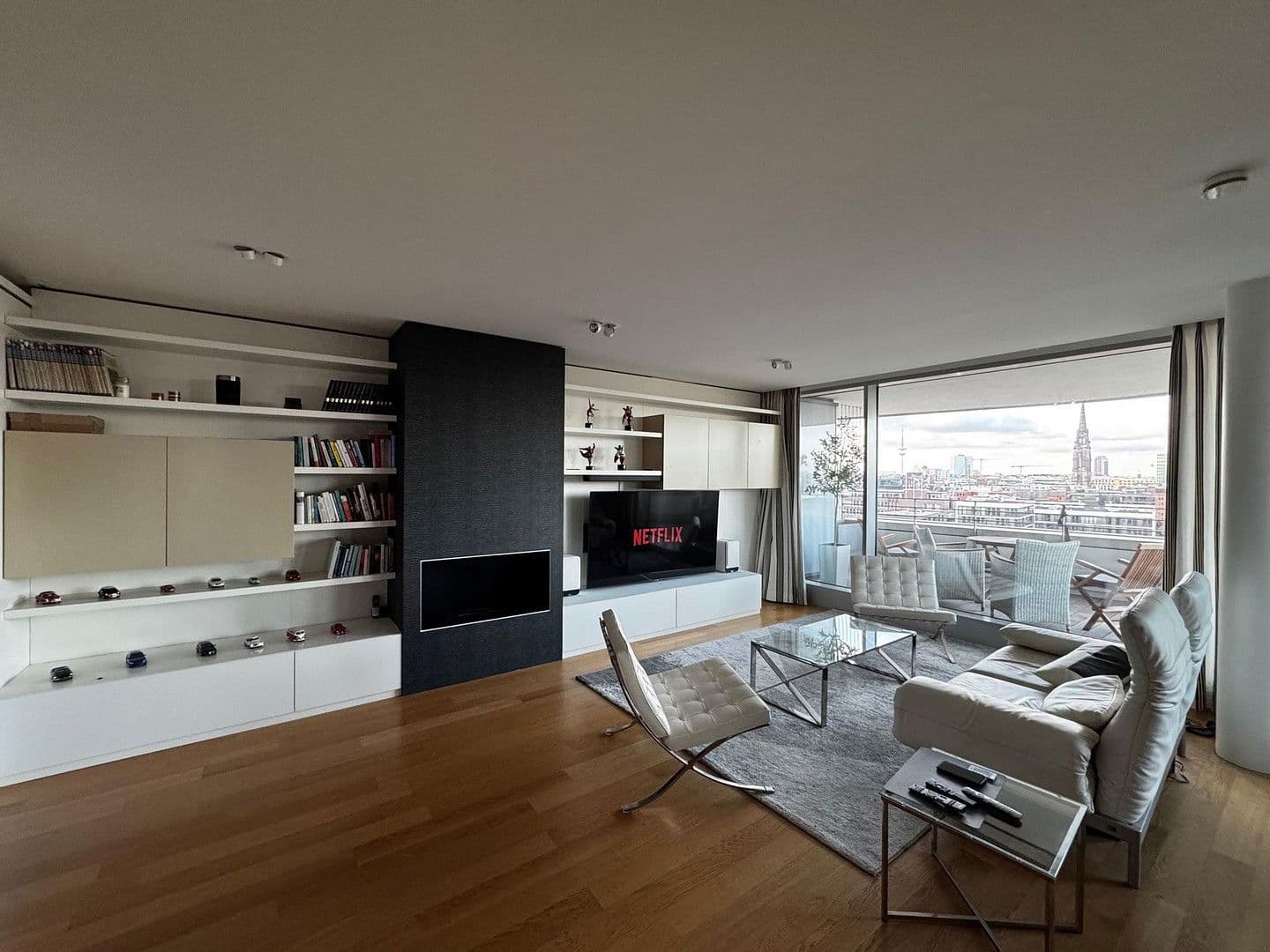 Pronájem bytu 2+1 134 m², Am Strandkai 3, Hamburg, Hamburg Pronájem bytu 2+1 134 m², Am Strandkai 3, Hamburg, Hamburg