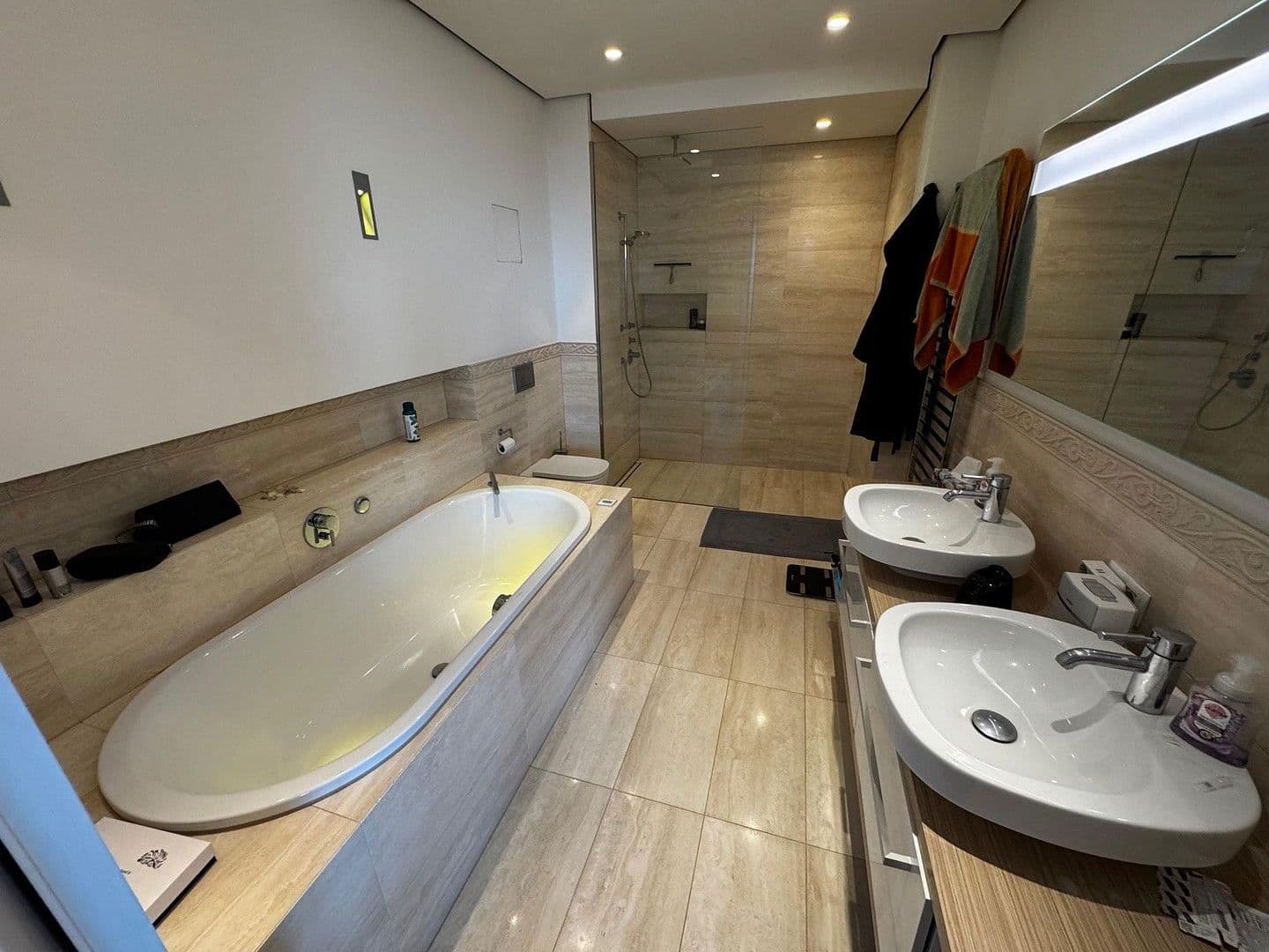 Pronájem bytu 2+1 134 m², Am Strandkai 3, Hamburg, Hamburg Pronájem bytu 2+1 134 m², Am Strandkai 3, Hamburg, Hamburg