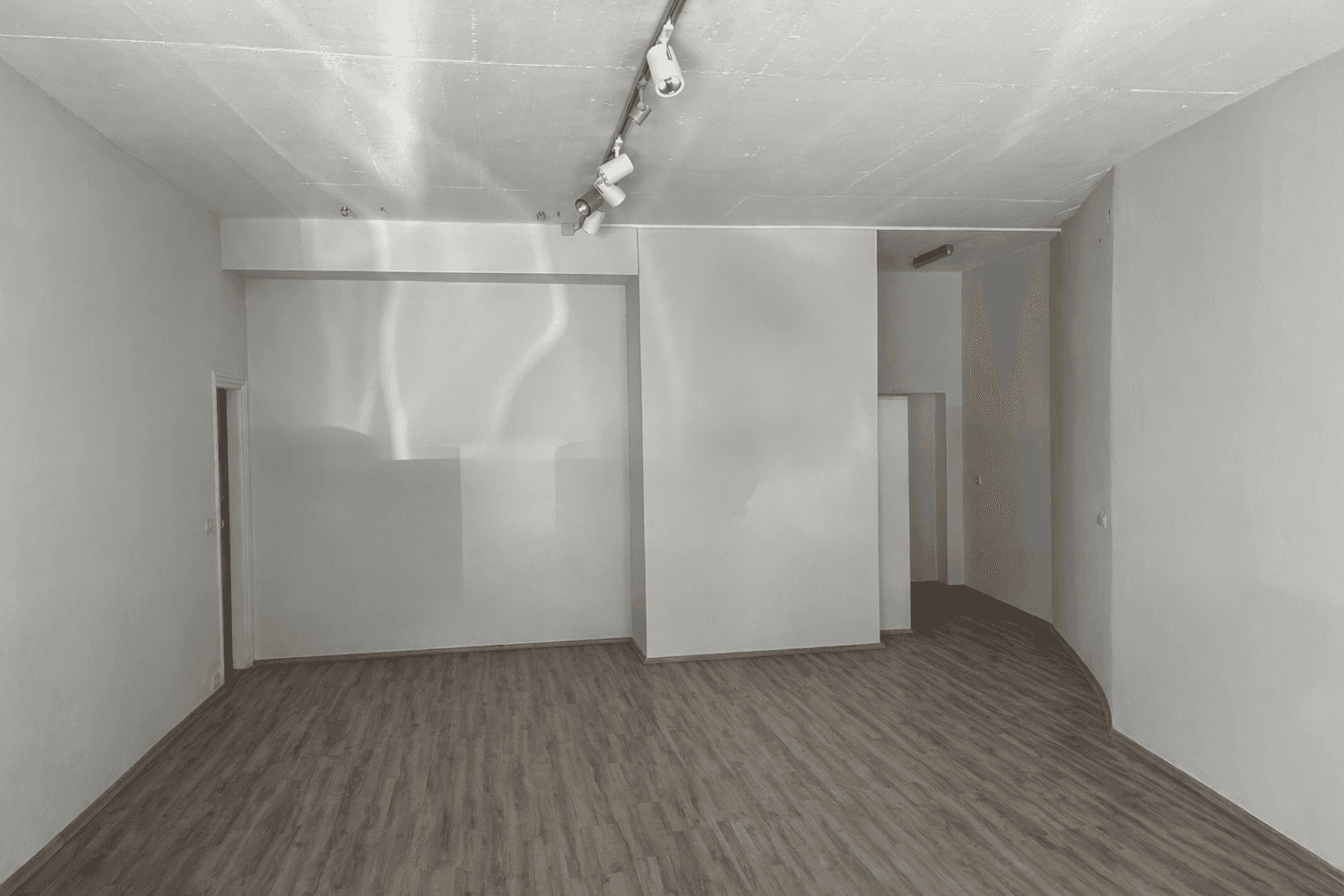 Pronájem nebytového prostoru 41 m², Josef Pirchlstrasse 10, Kitzbühel, Tyrolsko Pronájem nebytového prostoru 41 m², Josef Pirchlstrasse 10, Kitzbühel, Tyrolsko