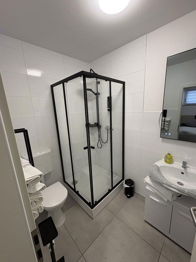 Prodej domu 542 m², pozemek 905 m², Schieder-Schwalenberg, Severní Porýní-Vestfálsko Prodej domu 542 m², pozemek 905 m², Schieder-Schwalenberg, Severní Porýní-Vestfálsko