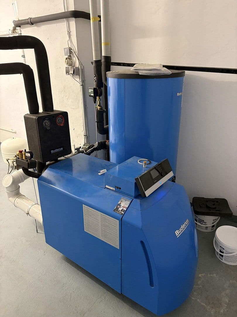 Prodej domu 542 m², pozemek 905 m², Schieder-Schwalenberg, Severní Porýní-Vestfálsko Prodej domu 542 m², pozemek 905 m², Schieder-Schwalenberg, Severní Porýní-Vestfálsko