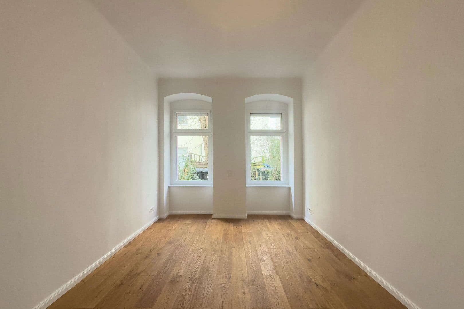 Prodej bytu 4+1 91 m², Berlin, Berlín Prodej bytu 4+1 91 m², Berlin, Berlín