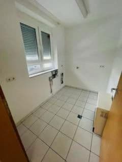 Pronájem domu 190 m², pozemek 300 m², Lerchenstrasse 2, Rodenbach, Porýní-Falc Pronájem domu 190 m², pozemek 300 m², Lerchenstrasse 2, Rodenbach, Porýní-Falc